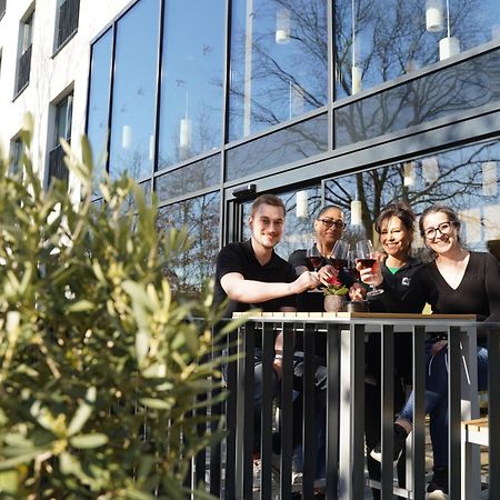 Hotel Platzhirsch Living Kelsterbach Esterno foto
